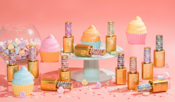 Unleash the Magic of 9D Cat’s Eye Nails with the DND DIVA