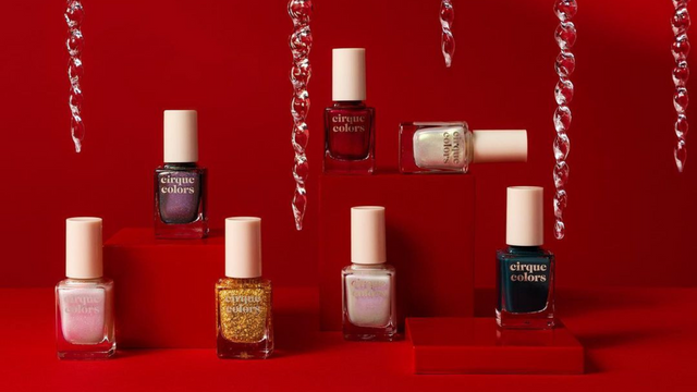Cirque Colors Holiday 2022: Dazzling Holiday Classics