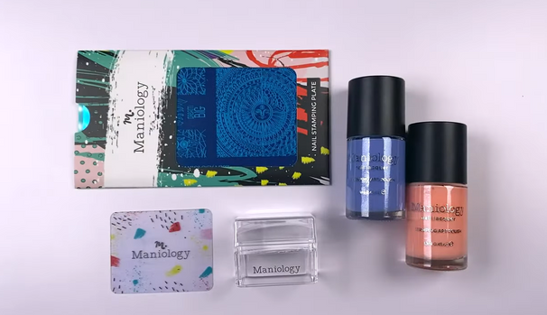 Beginners Guide: How To Use Nail Stamps