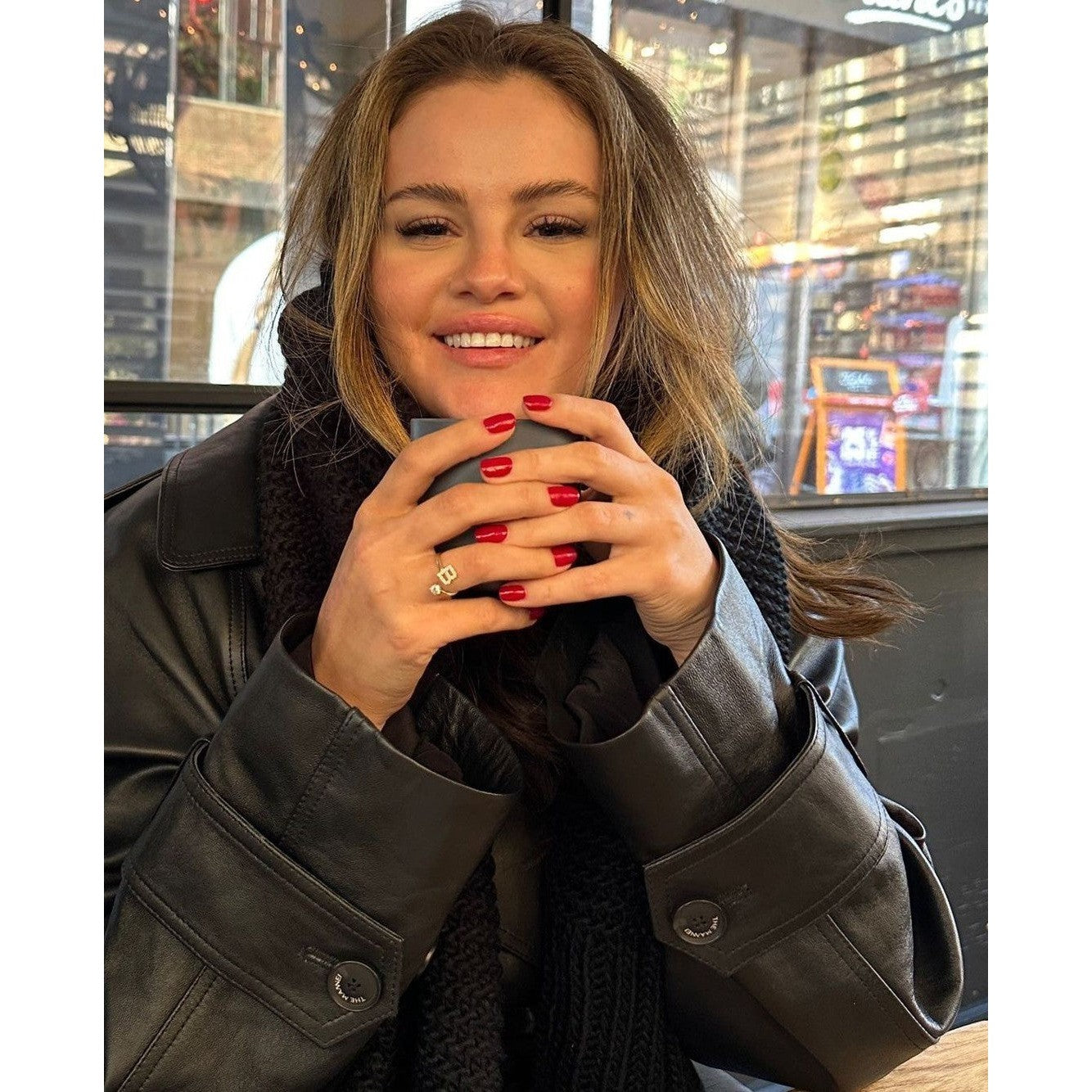 CND - Shellac Scarlet Letter (0.25 oz) - Gel Polish at Beyond Polish