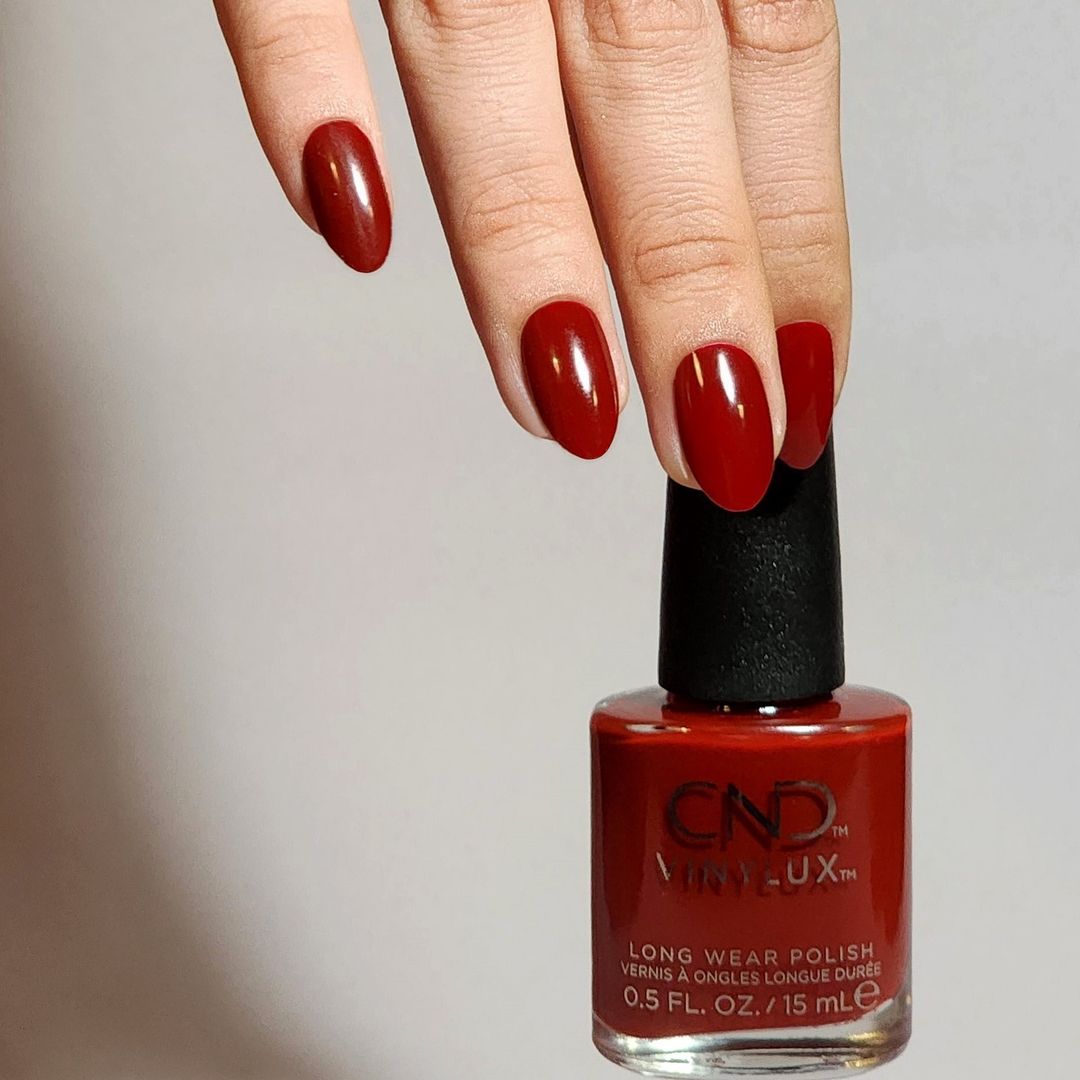 CND - Vinylux Scarlet Letter 0.5 oz - #145 - Nail Lacquer at Beyond Polish
