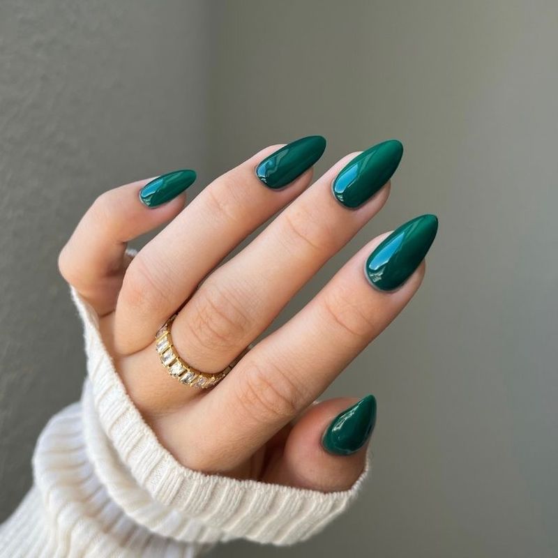 DND - Diva Duo - Emerald Meadow - #244 - Gel & Lacquer Polish at Beyond Polish