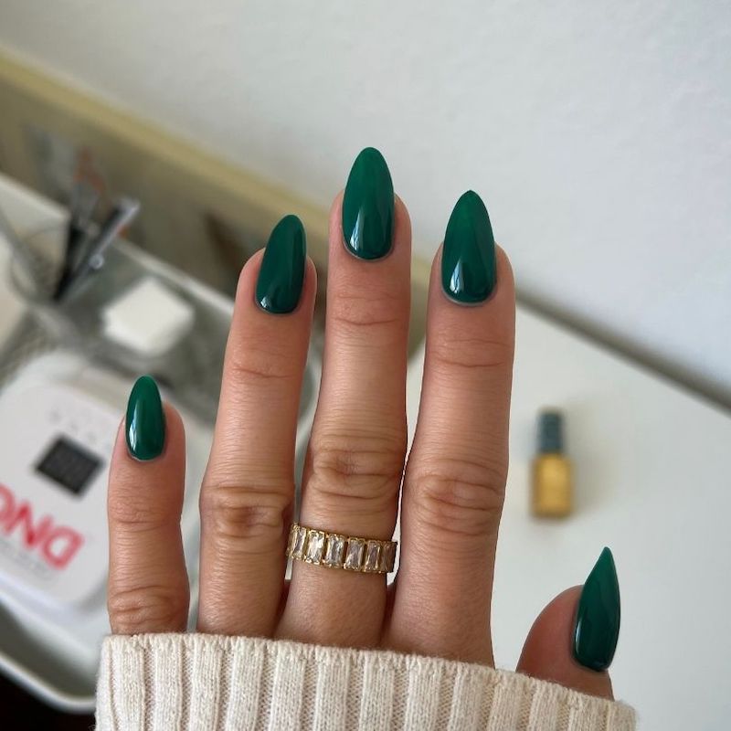 DND - Diva Duo - Emerald Meadow - #244 - Gel & Lacquer Polish at Beyond Polish