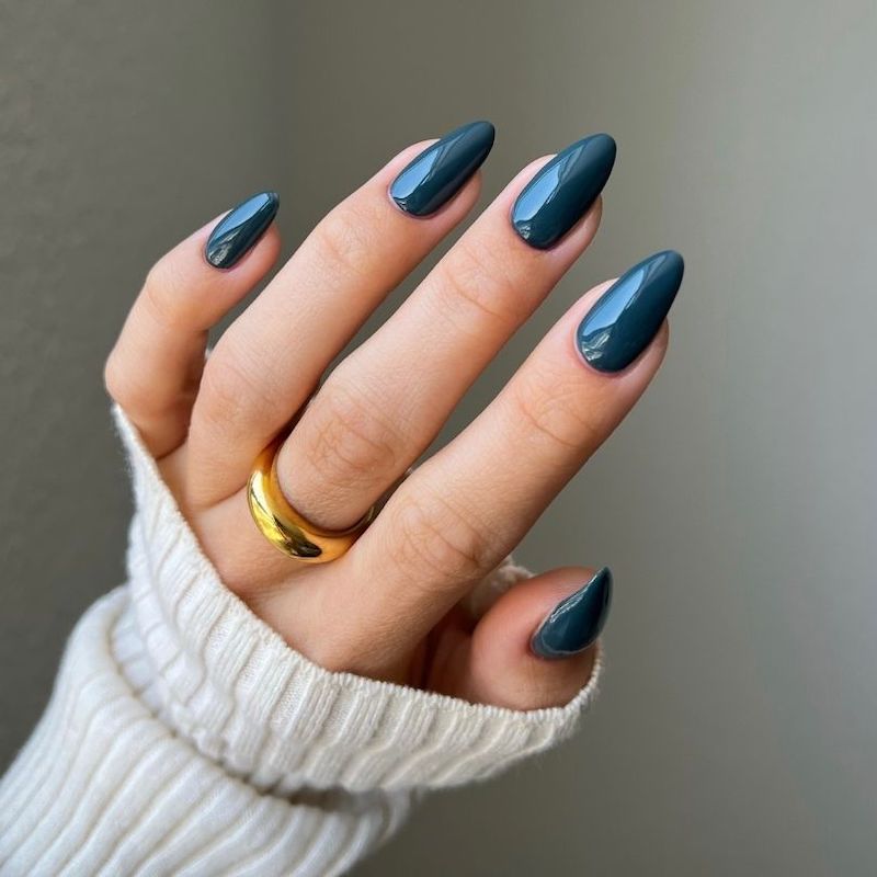 DND - Diva Duo - Natural Gray - #242 - Gel & Lacquer Polish at Beyond Polish