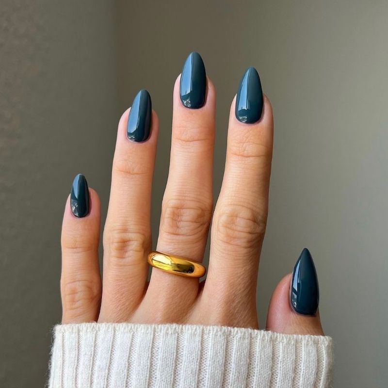 DND - Diva Duo - Natural Gray - #242 - Gel & Lacquer Polish at Beyond Polish