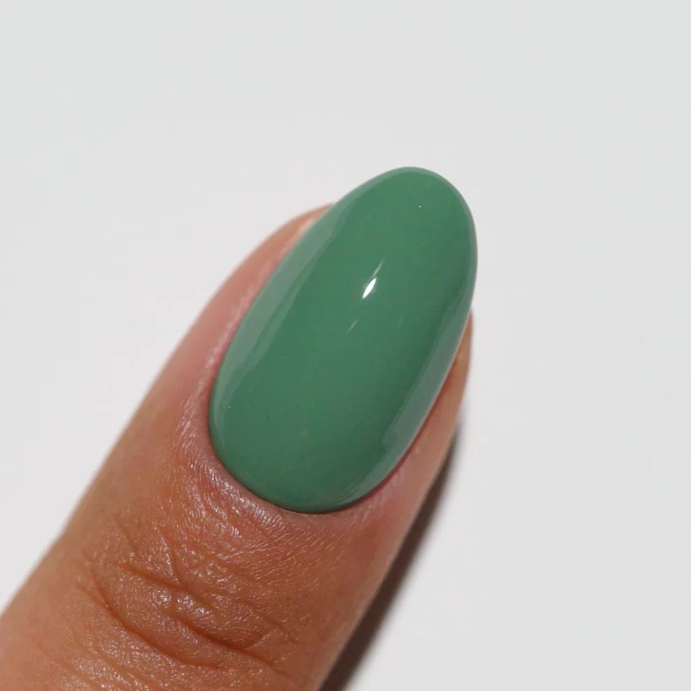 DND - Diva Duo - Sage'd The Day - #285 - Gel & Lacquer Polish at Beyond Polish