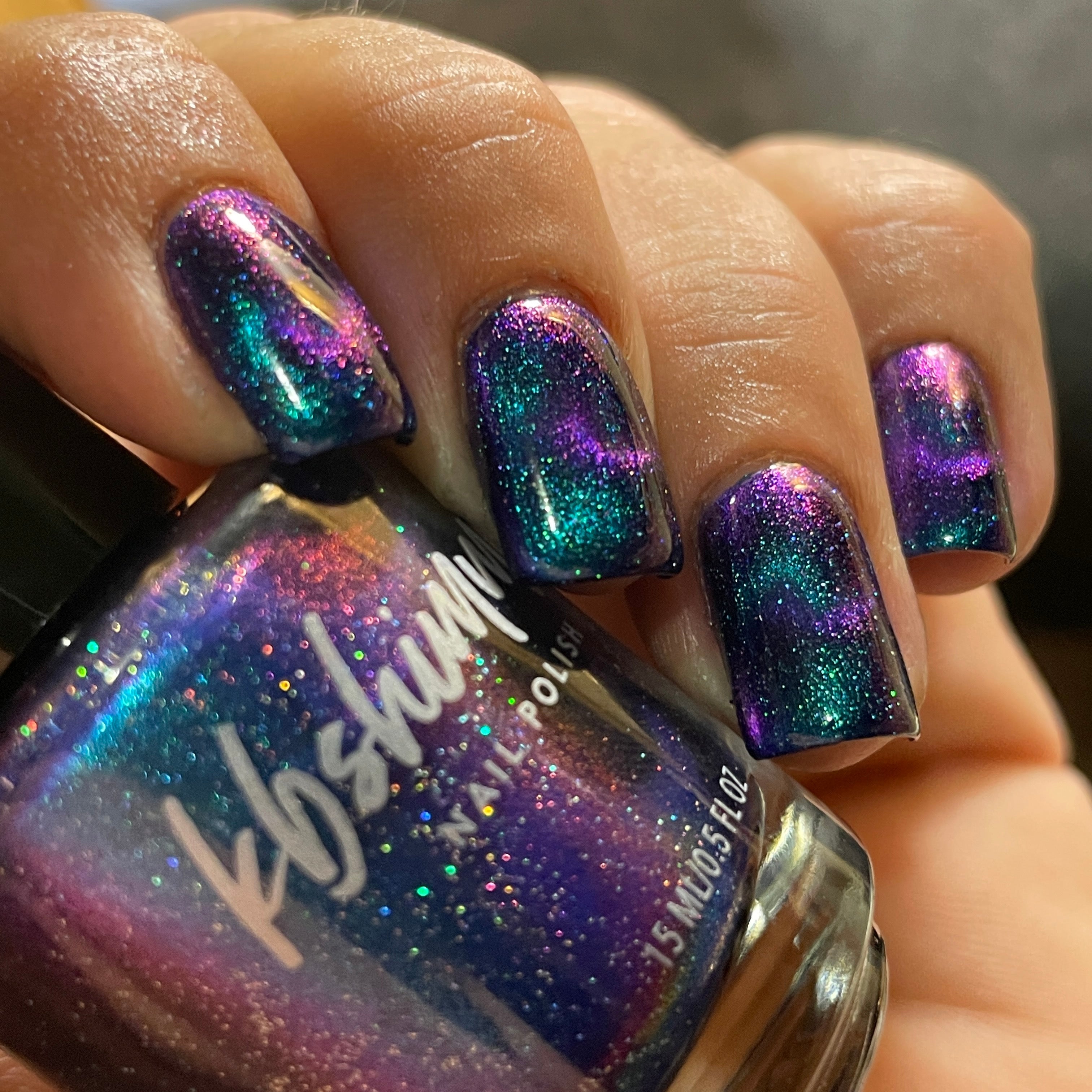 KBShimmer - Nail Polish - How Polarizing Multichrome Magnetic - Nail Lacquer at Beyond Polish