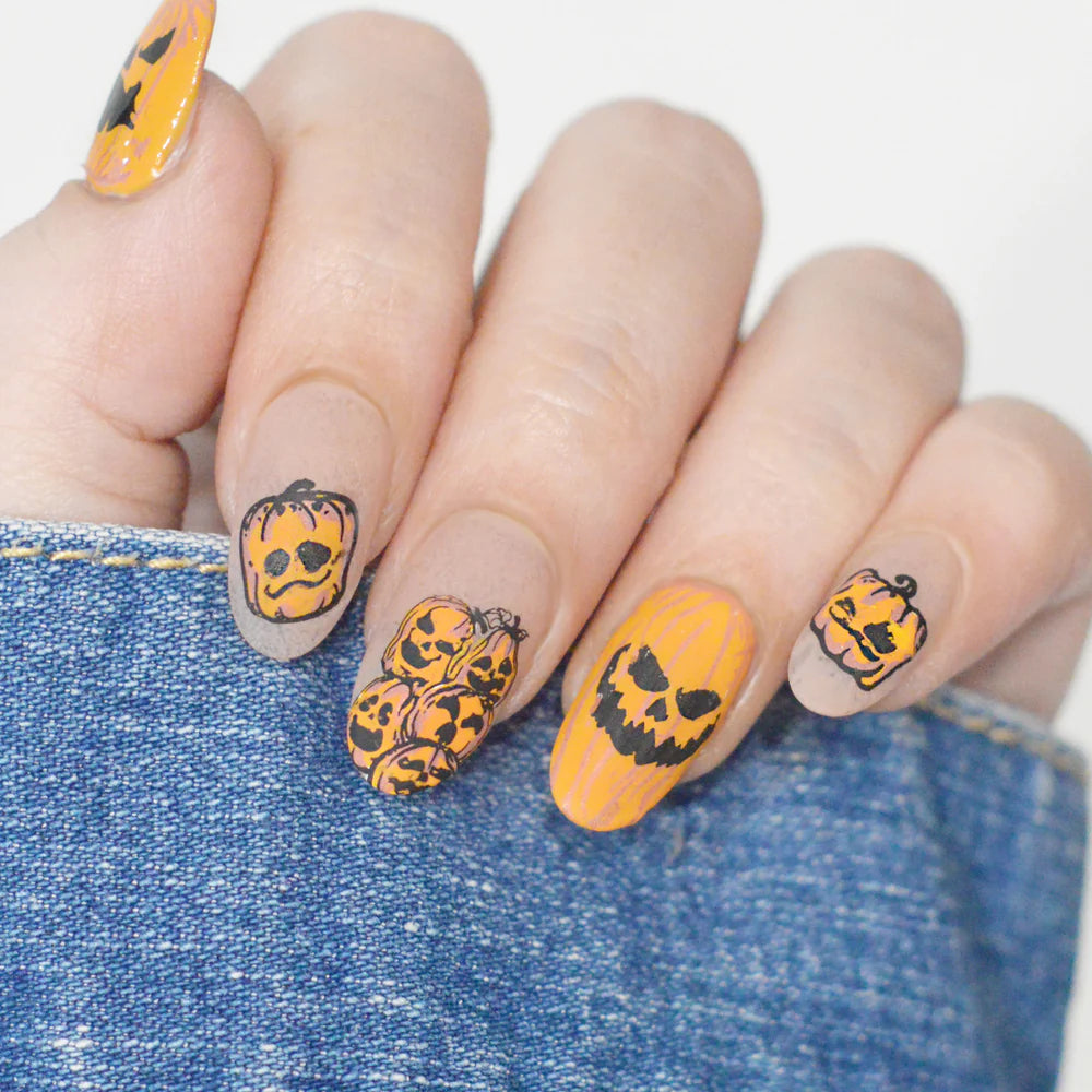 Maniology - Stamping Plate - Pumpkin Patch (M520) - Nail Art at Beyond Polish