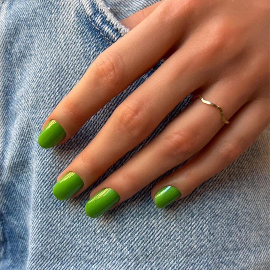 CND - Shellac Meadow Glow (0.25 oz) - Gel Polish at Beyond Polish