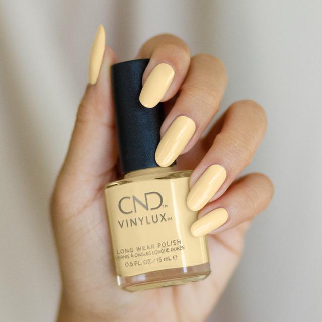 CND - Vinylux Topcoat & Smile Maker 0.5 oz - #374 - Nail Lacquer at Beyond Polish