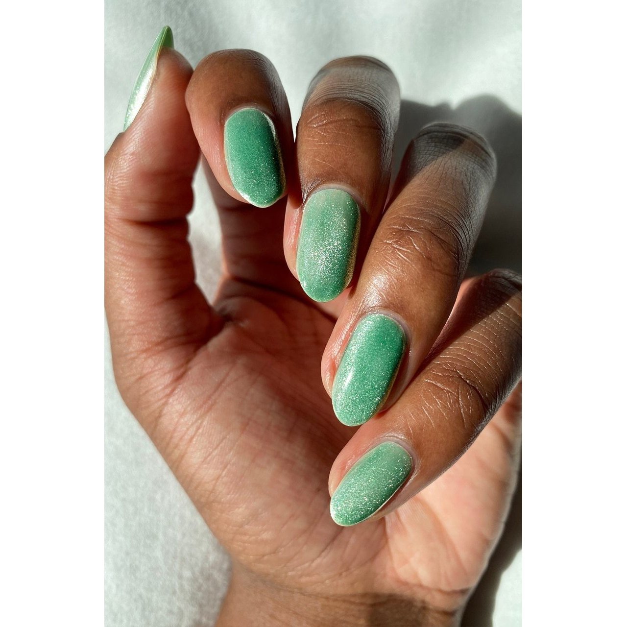 Mint Green Glitter Nails Trend Hits