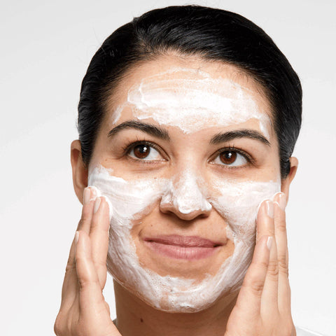 Clinique - All About Clean Rinse-Off Foaming Cleanser - Face at Beyond Polish
