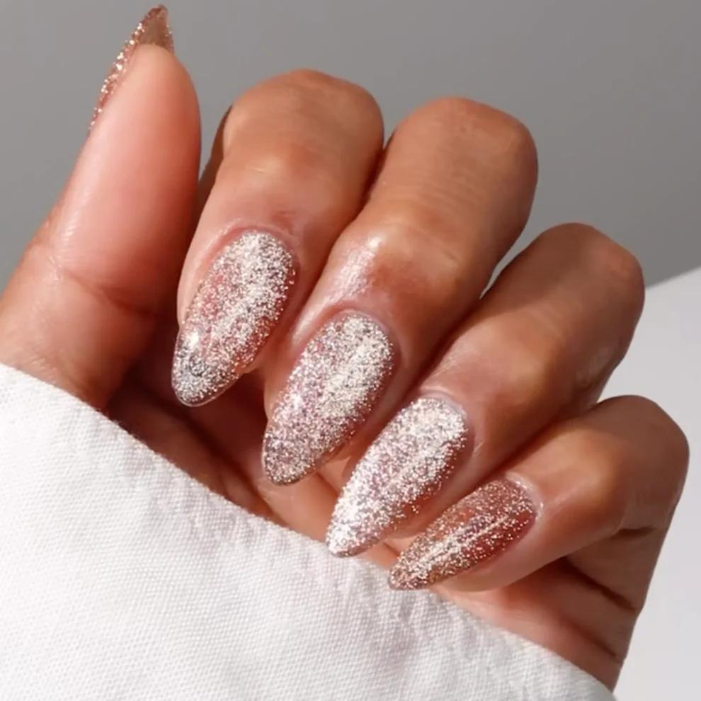DND - DC 9D Cat Eye - Cat's Out Of The Bag - Gel Polish at Beyond Polish