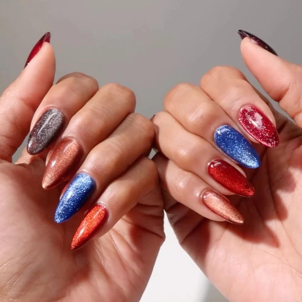 DND - DC 9D Cat Eye - Meow-Room - Gel Polish at Beyond Polish