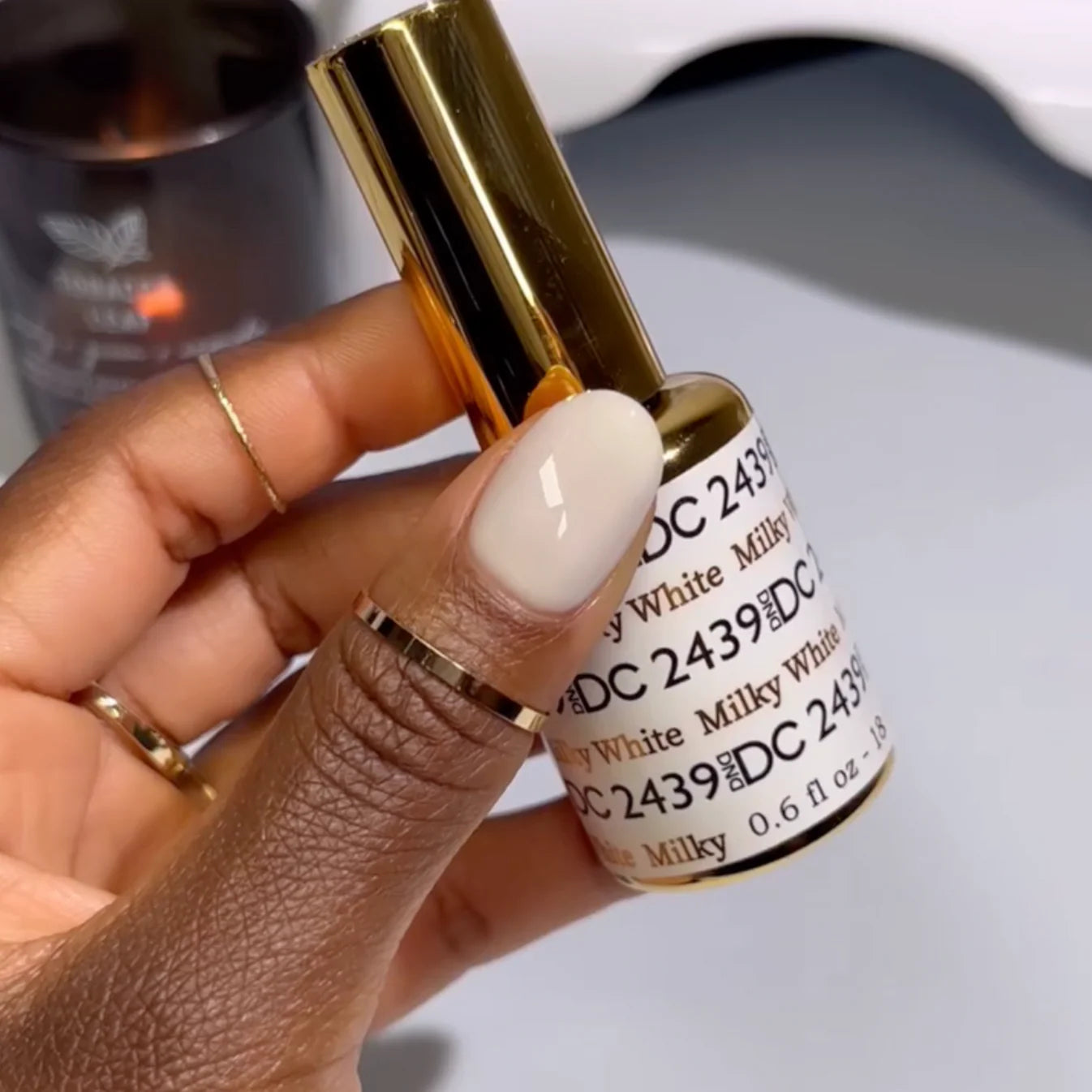 DND - Daisy Nail Design Milky White - Gel & Lacquer Polish - 2439