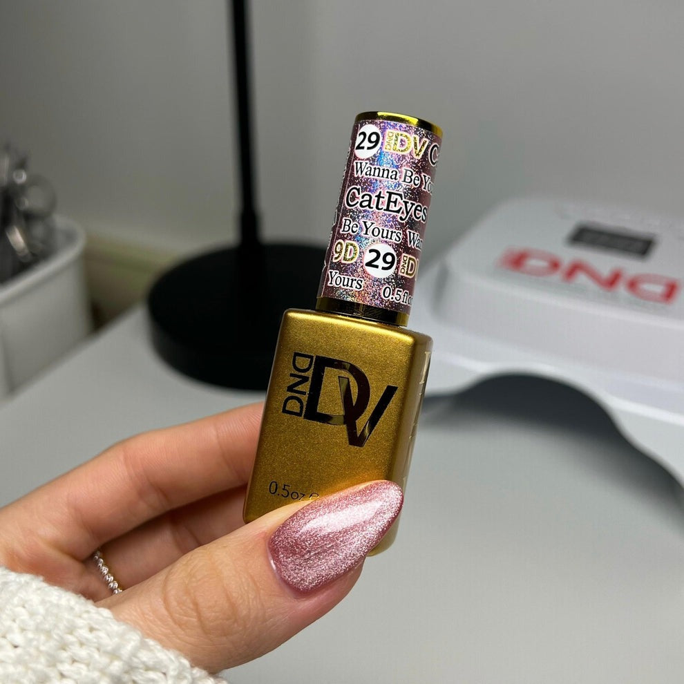 DND - Diva 9D Cat Eye - Daydream - Wanna Be Yours #29 - Gel Polish at Beyond Polish