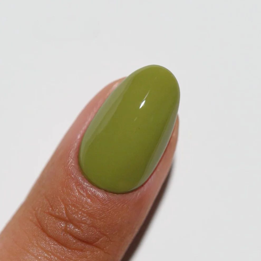 DND - Diva Duo - Dirty Martini - #282 - Gel & Lacquer Polish at Beyond Polish