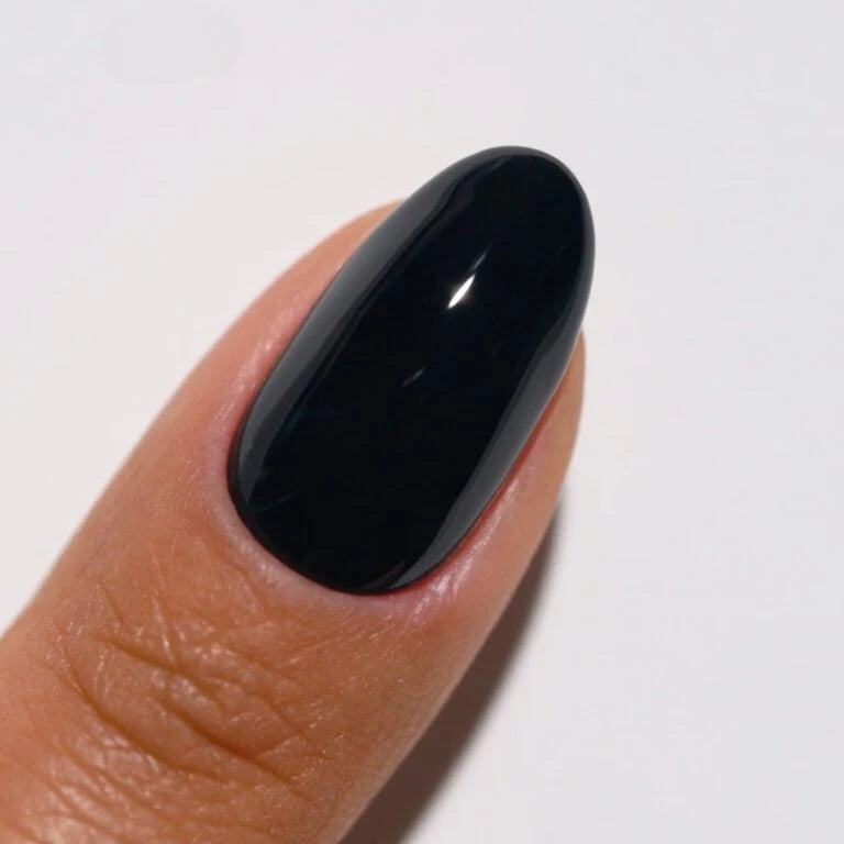 DND Diva Duo Matrix Black Creme Gel & Lacquer | Beyond Polish