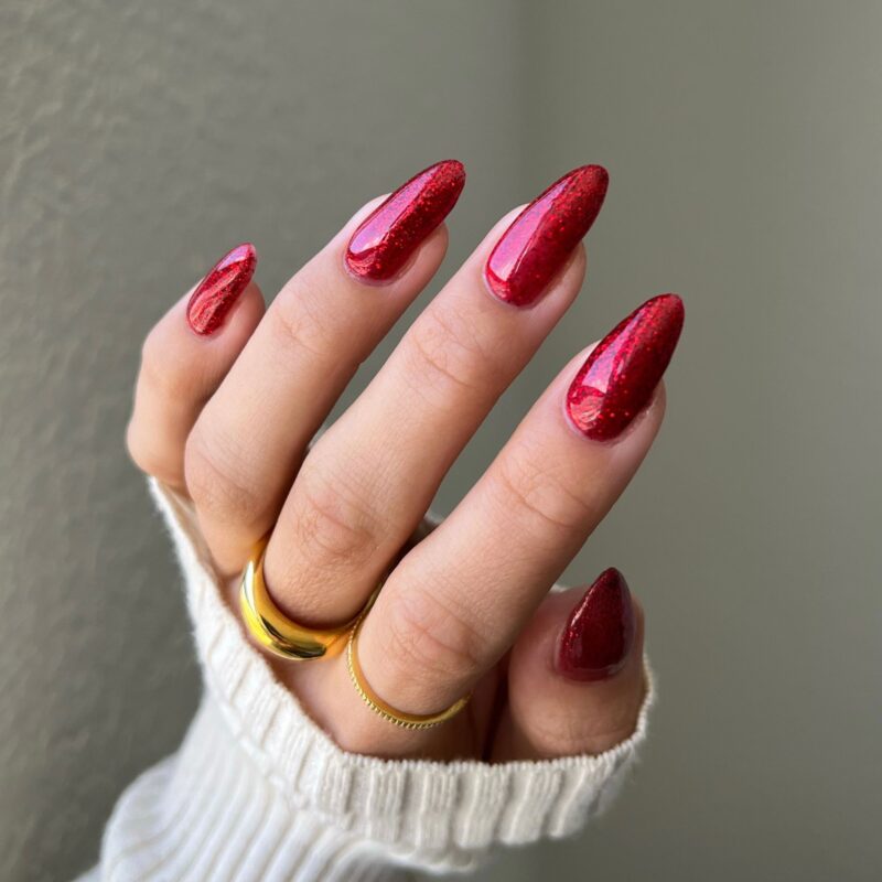 DND - Diva Duo - Sip N Glitz - #035 - Gel & Lacquer Polish at Beyond Polish