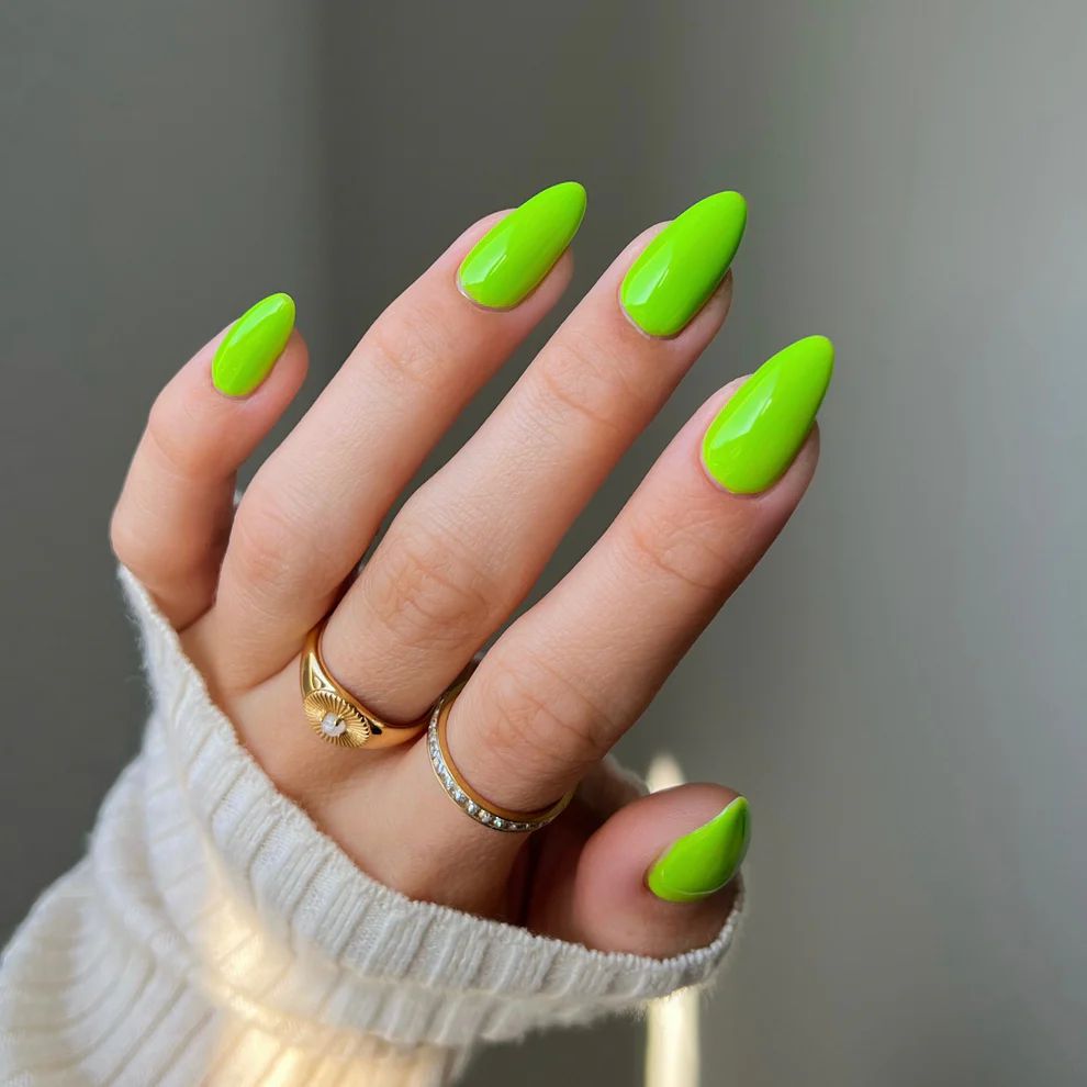 DND - Diva Duo - Wasabi Baby - #279 - Gel & Lacquer Polish at Beyond Polish