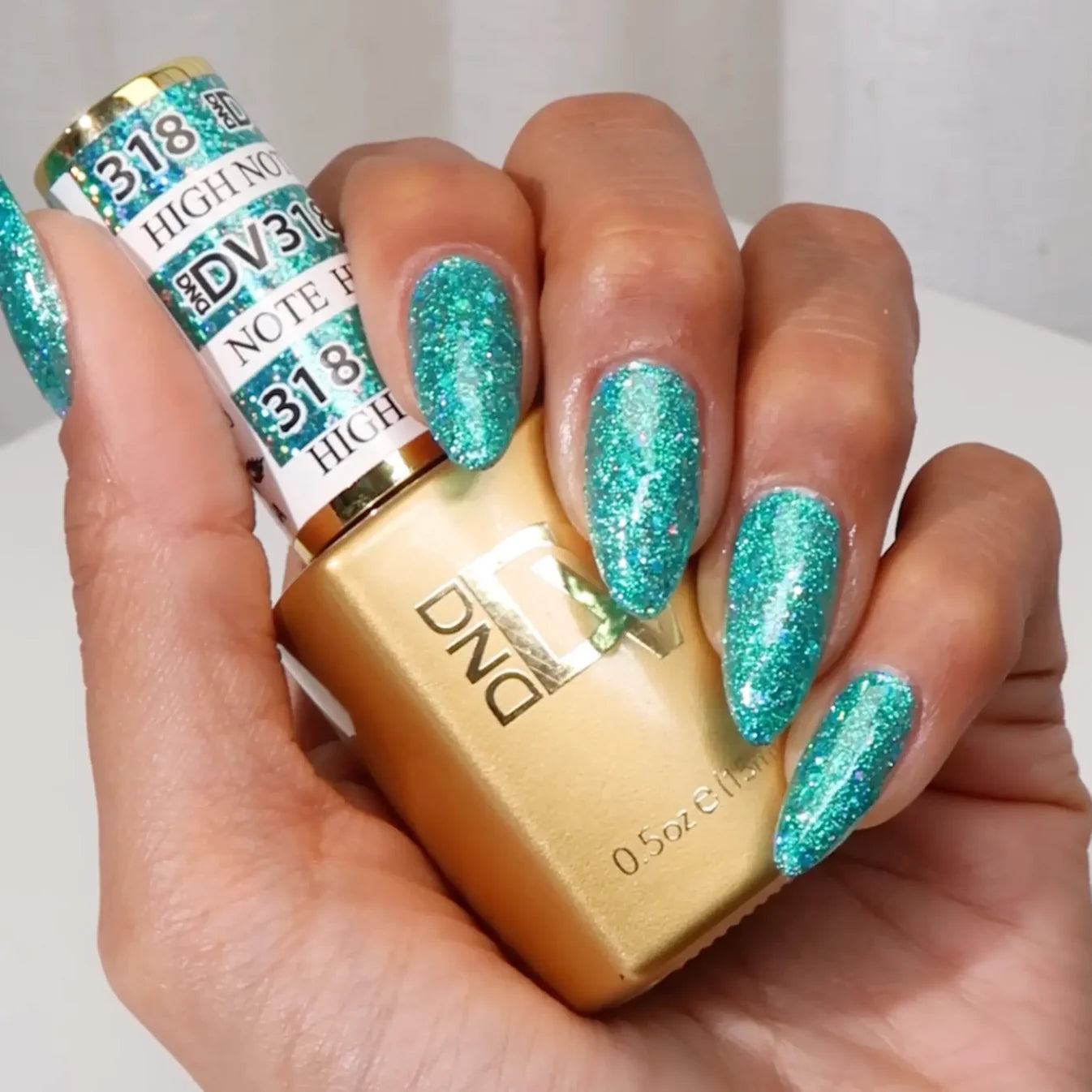 DND - Diva Gel - High Note #318 - Gel Polish at Beyond Polish