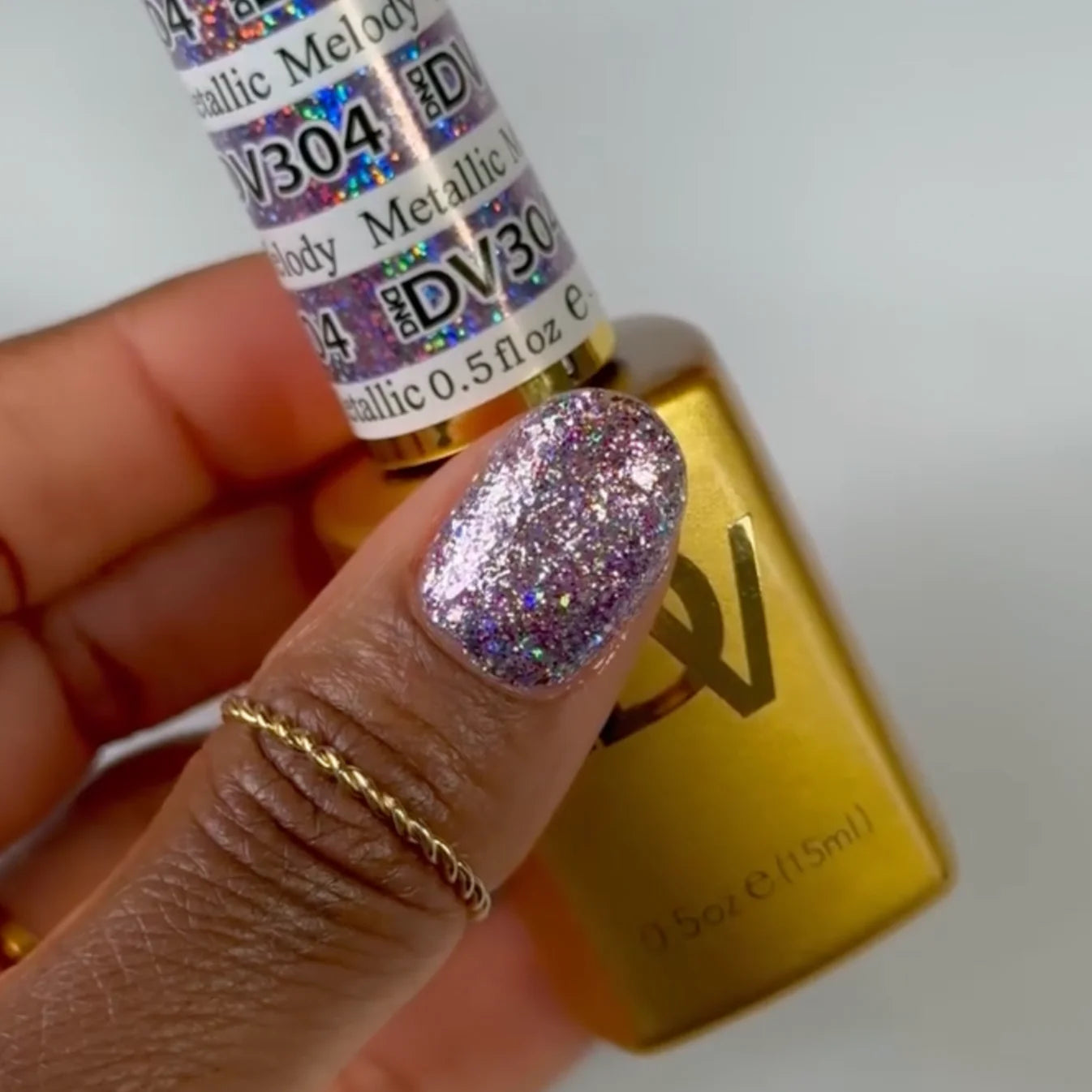 DND - Diva Gel - Metallic Melody #304 - Gel Polish at Beyond Polish