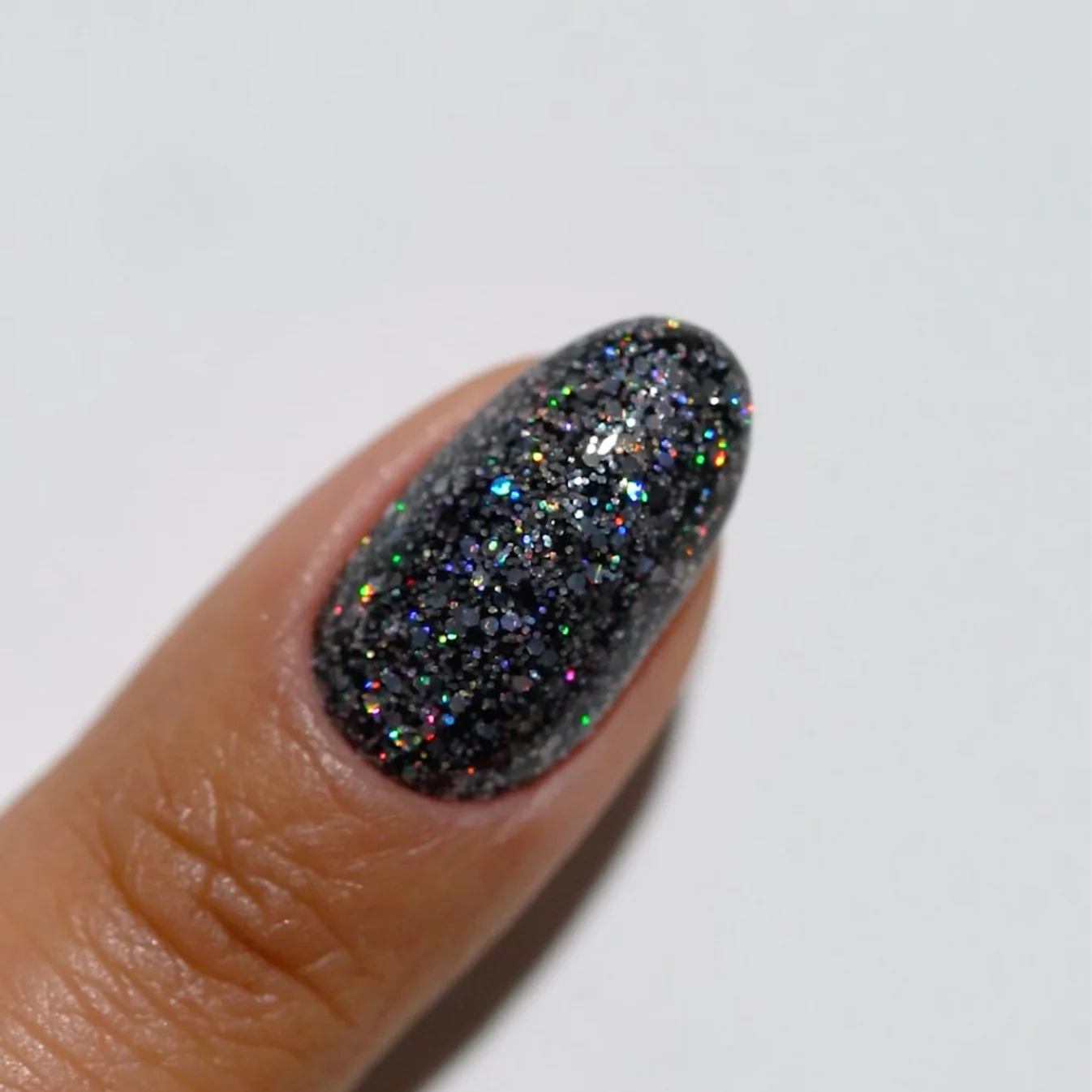 DND - Diva Gel - Tuxedo Trifecta #327 - Gel Polish at Beyond Polish