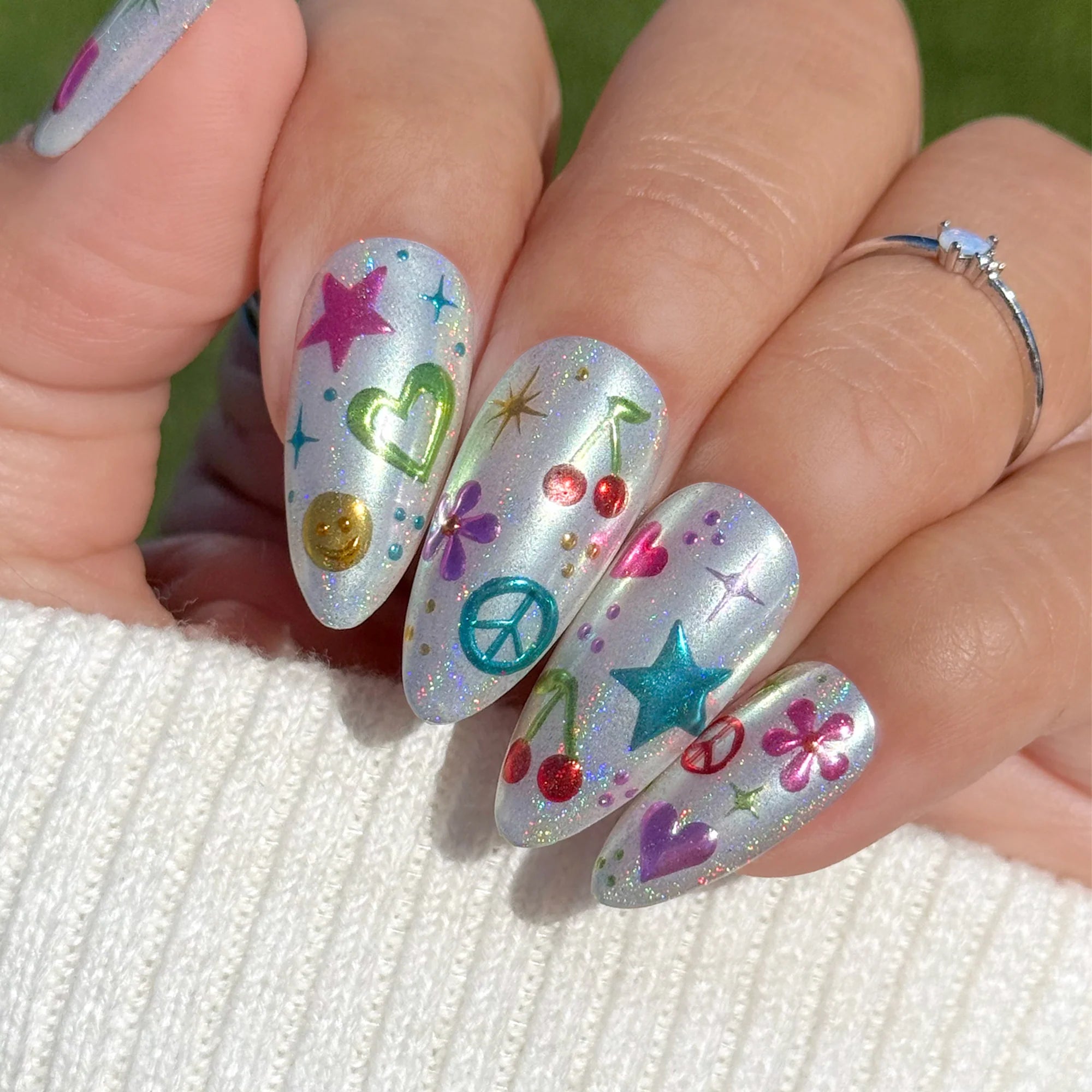 Daily Charme - Prism Chrome - Moonbeam - Nail Art at Beyond Polish