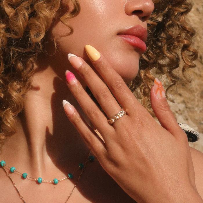 Glamnetic - Press On - Sunset Tide - Nail Extensions at Beyond Polish