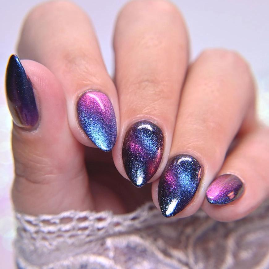 KBShimmer - Nail Polish - I'm Spiraling Multichrome Magnetic - Nail Lacquer at Beyond Polish