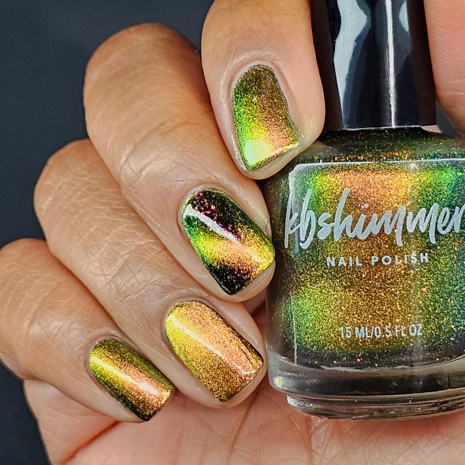 KBShimmer - Nail Polish - Light Years Ahead Multichrome Magnetic - Nail Lacquer at Beyond Polish