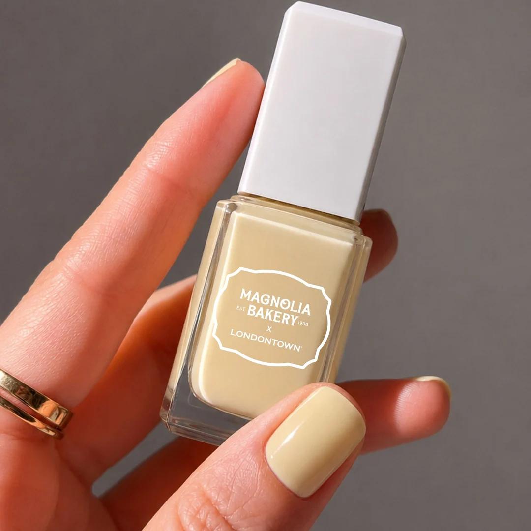 Londontown - Lakur Enhanced Colour - Banana Pudding 0.4 oz - Nail Lacquer at Beyond Polish