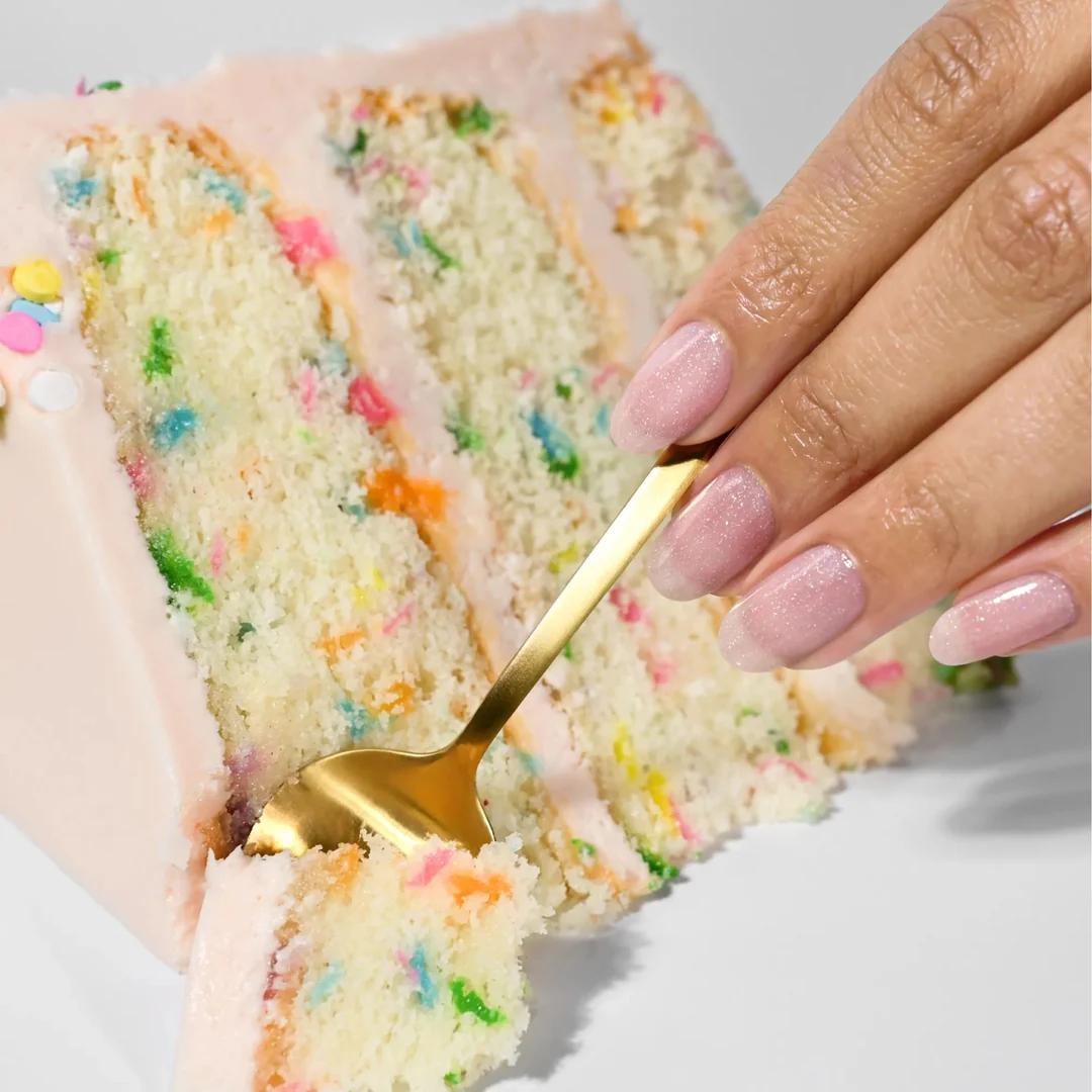Londontown - Lakur Enhanced Colour - Confetti Cake 0.4 oz - Nail Lacquer at Beyond Polish