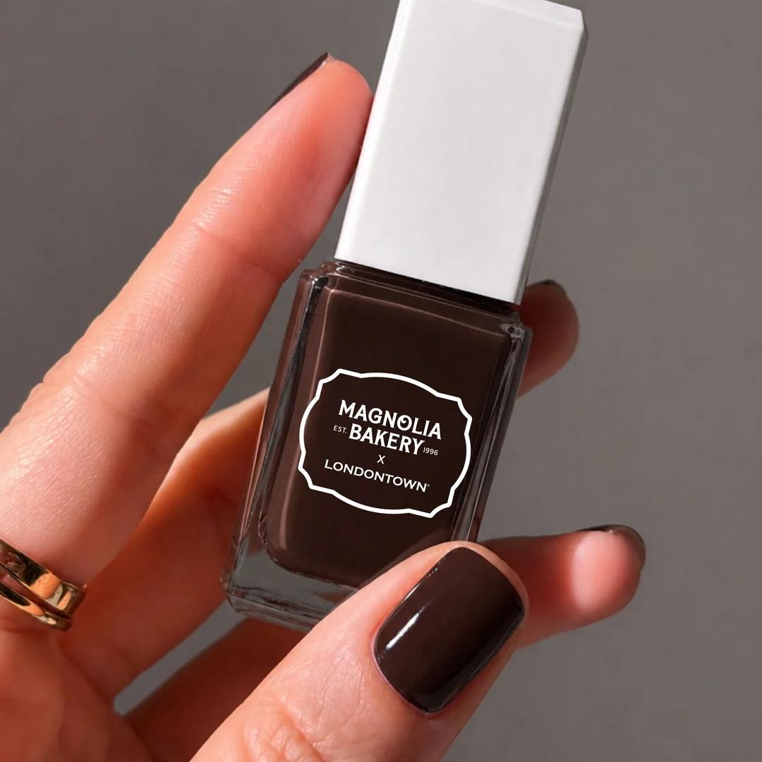 Londontown - Lakur Enhanced Colour - Double Fudge 0.4 oz - Nail Lacquer at Beyond Polish