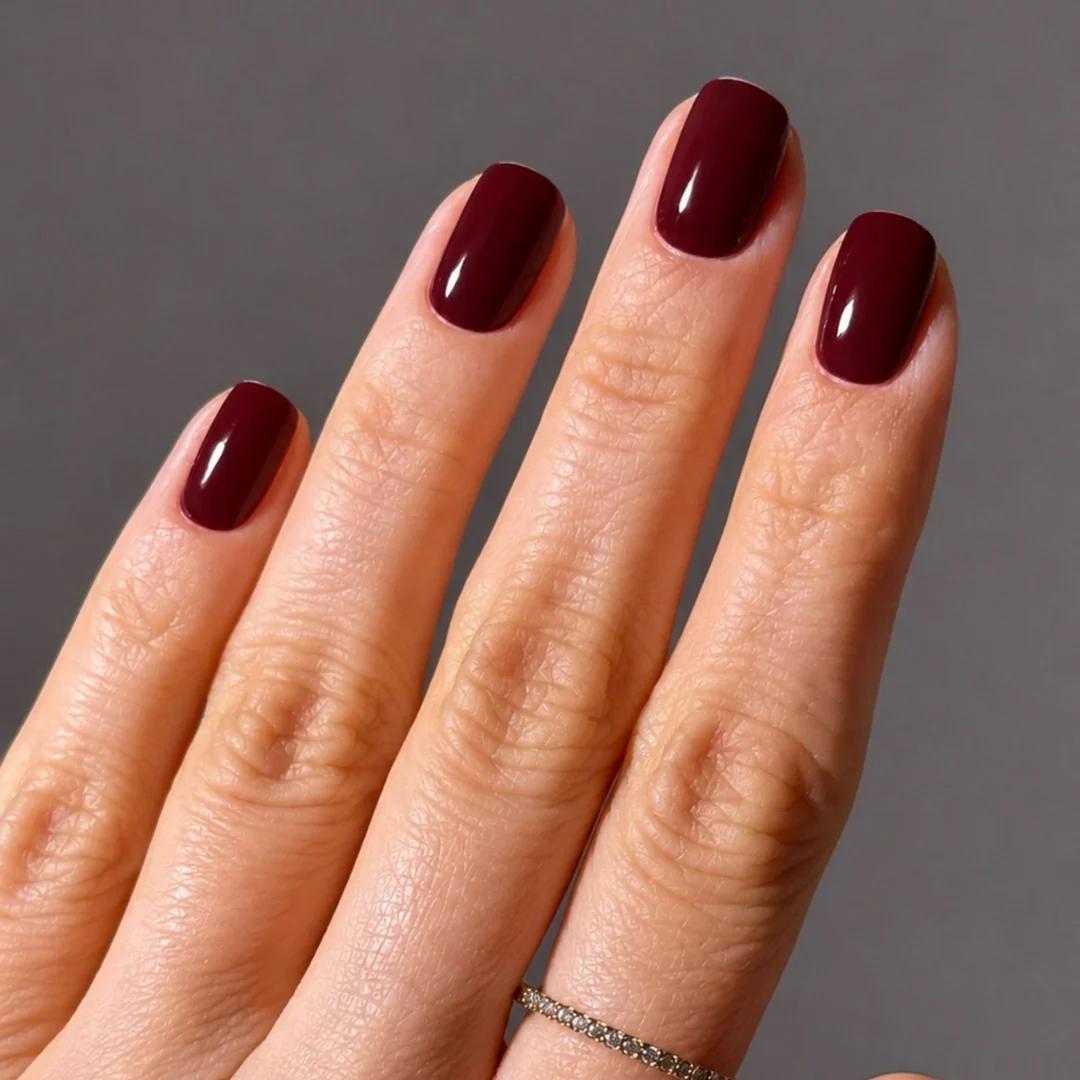 Londontown - Lakur Enhanced Colour - Red Velvet 0.4 oz - Nail Lacquer at Beyond Polish