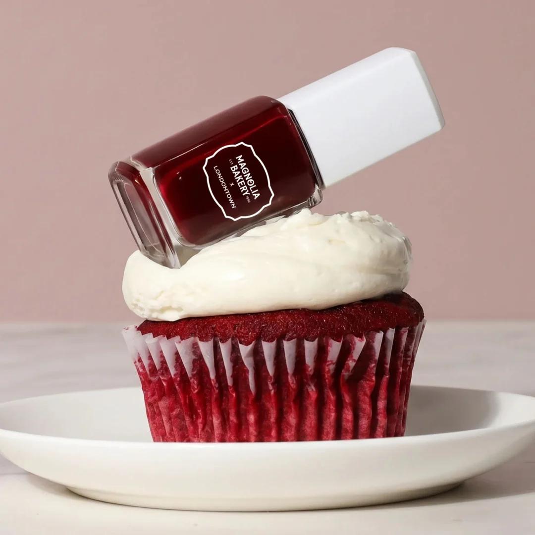 Londontown - Lakur Enhanced Colour - Red Velvet 0.4 oz - Nail Lacquer at Beyond Polish