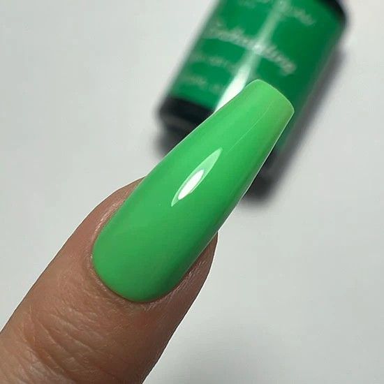 Madam Glam - Gel Polish - Enchanting - Gel Polish at Beyond Polish