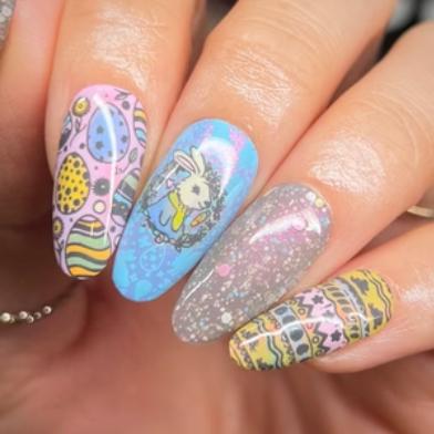Maniology - Stamping Plate - Bunny Bliss (M562) - Nail Art at Beyond Polish