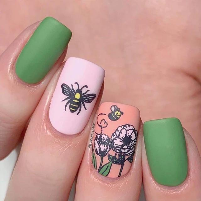 Maniology - Stamping Plate - CYO Design Contest: Bees #M093 - Nail Art at Beyond Polish