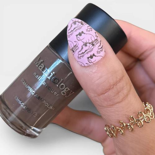 Maniology - Stamping Plate - Capy Chill #M694 - Nail Art at Beyond Polish
