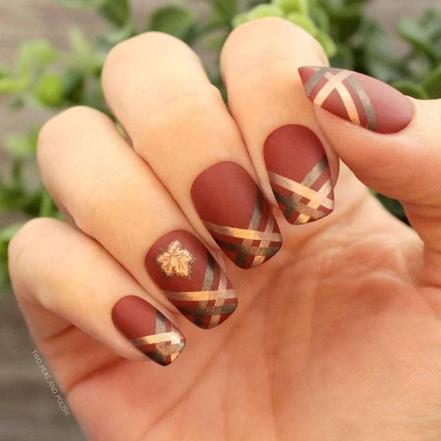 Maniology - Stamping Plate - Fall Occasions: Friendly Forest #M022 - Nail Art at Beyond Polish