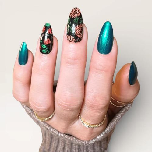 Maniology - Stamping Plate - Garden Fresh #M701 - Nail Art at Beyond Polish