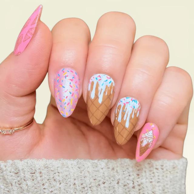 Maniology - Stamping Plate - Gelateria (M712) - Nail Art at Beyond Polish
