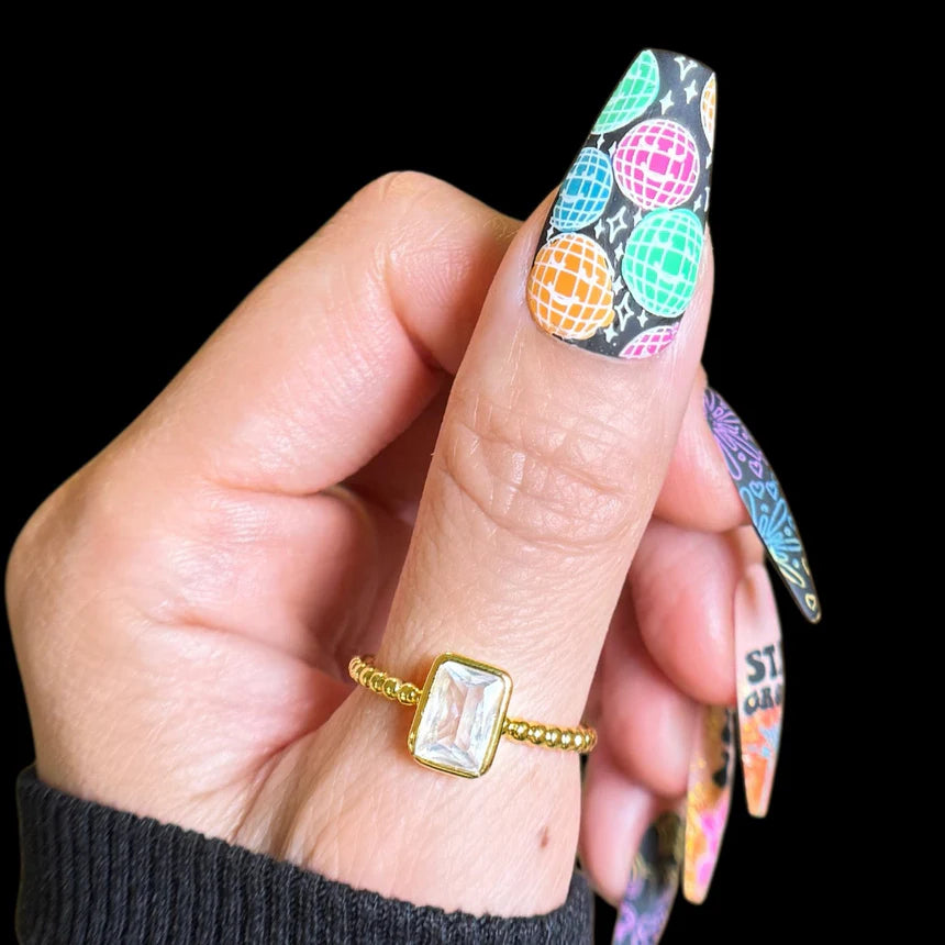 Maniology - Stamping Plate - Groovy NY (M669) - Manicure & Pedicure Tools at Beyond Polish