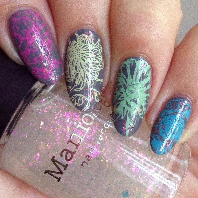 Maniology - Stamping Plate - Grow With Love #M179 - Nail Art at Beyond Polish