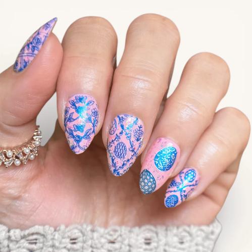 Maniology - Stamping Plate - Heirloom Eggs - M682 - Manicure & Pedicure Tools at Beyond Polish