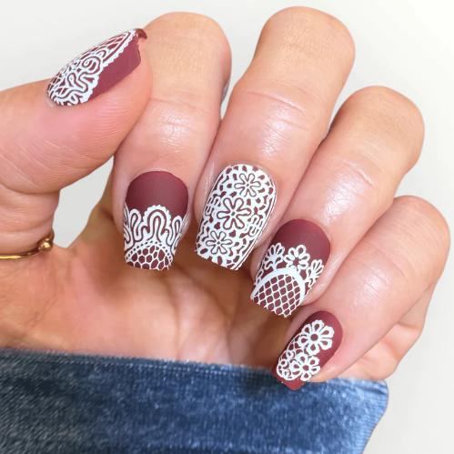 Maniology - Stamping Plate - Heritage Lace (M687) - Manicure & Pedicure Tools at Beyond Polish