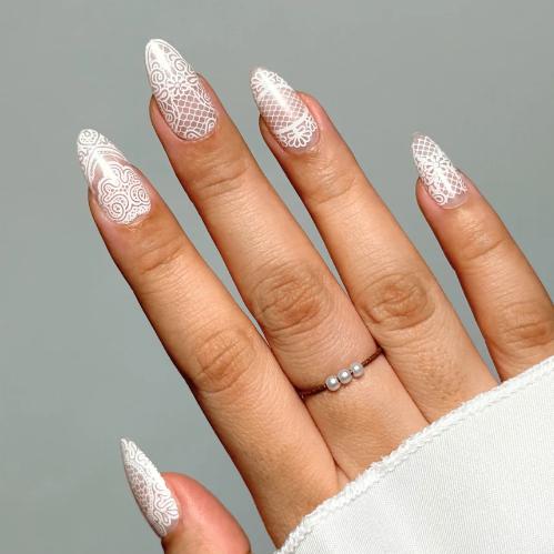 Maniology - Stamping Plate - Heritage Lace (M687) - Manicure & Pedicure Tools at Beyond Polish