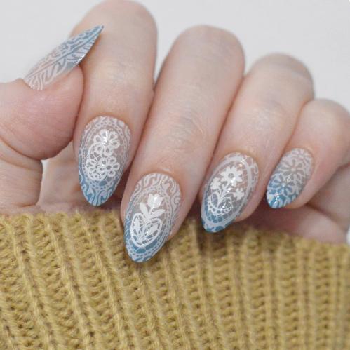 Maniology - Stamping Plate - Heritage Lace (M687) - Manicure & Pedicure Tools at Beyond Polish