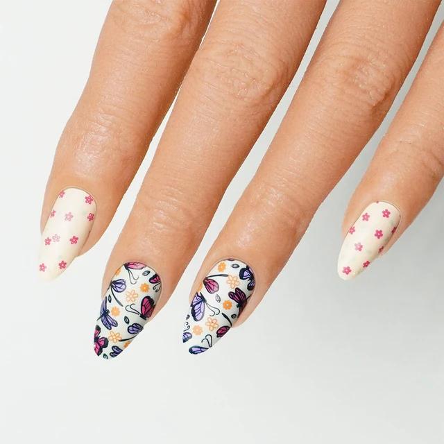 Maniology - Stamping Plate - Meadow Magic #M466 - Nail Art at Beyond Polish